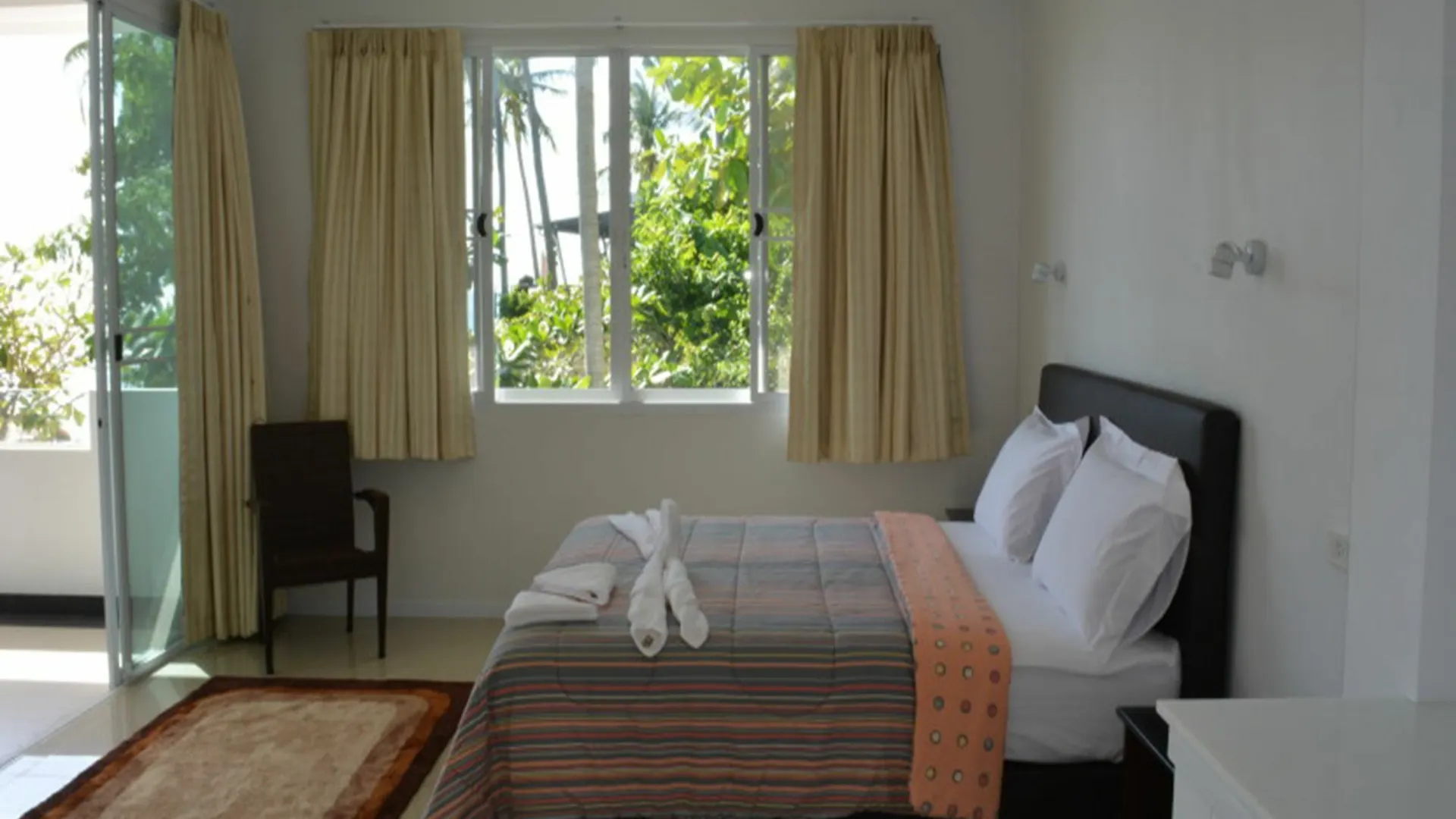 Coconut Bay Penthouse Apartment Koh Lanta Hotel
